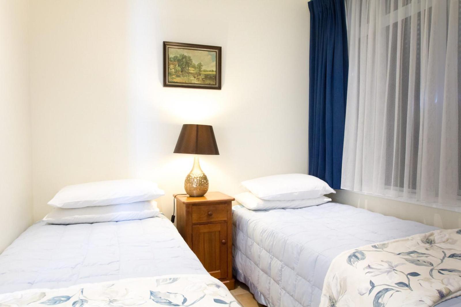 ראסל Commodores Lodge מראה חיצוני תמונה