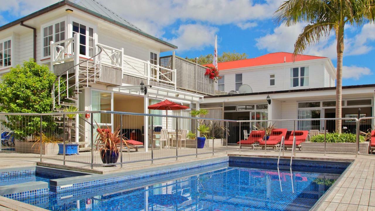ראסל Commodores Lodge מראה חיצוני תמונה